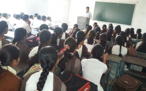 Dr. Sanjay Tupe Had Conduct the thelecturer for XIIth Science students